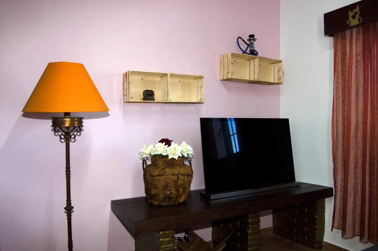 Zapata Home ألاورين ذي ر تورّي 0*,  إسبانيا